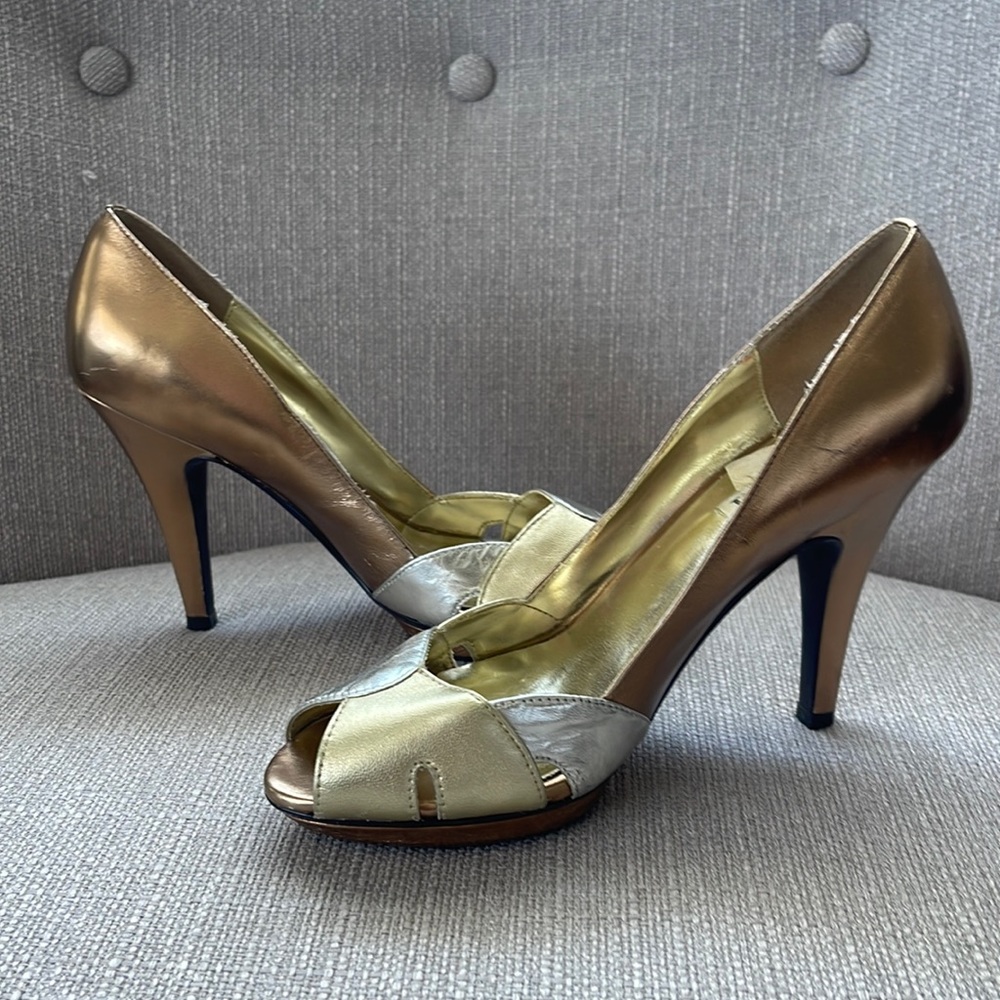 Metallic open toe pumps size 6 - silver-gold-copper